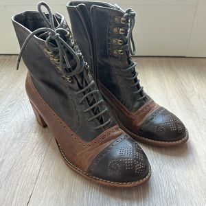 100% handcrafted leather boots Vintage by Jeffery Campbell
